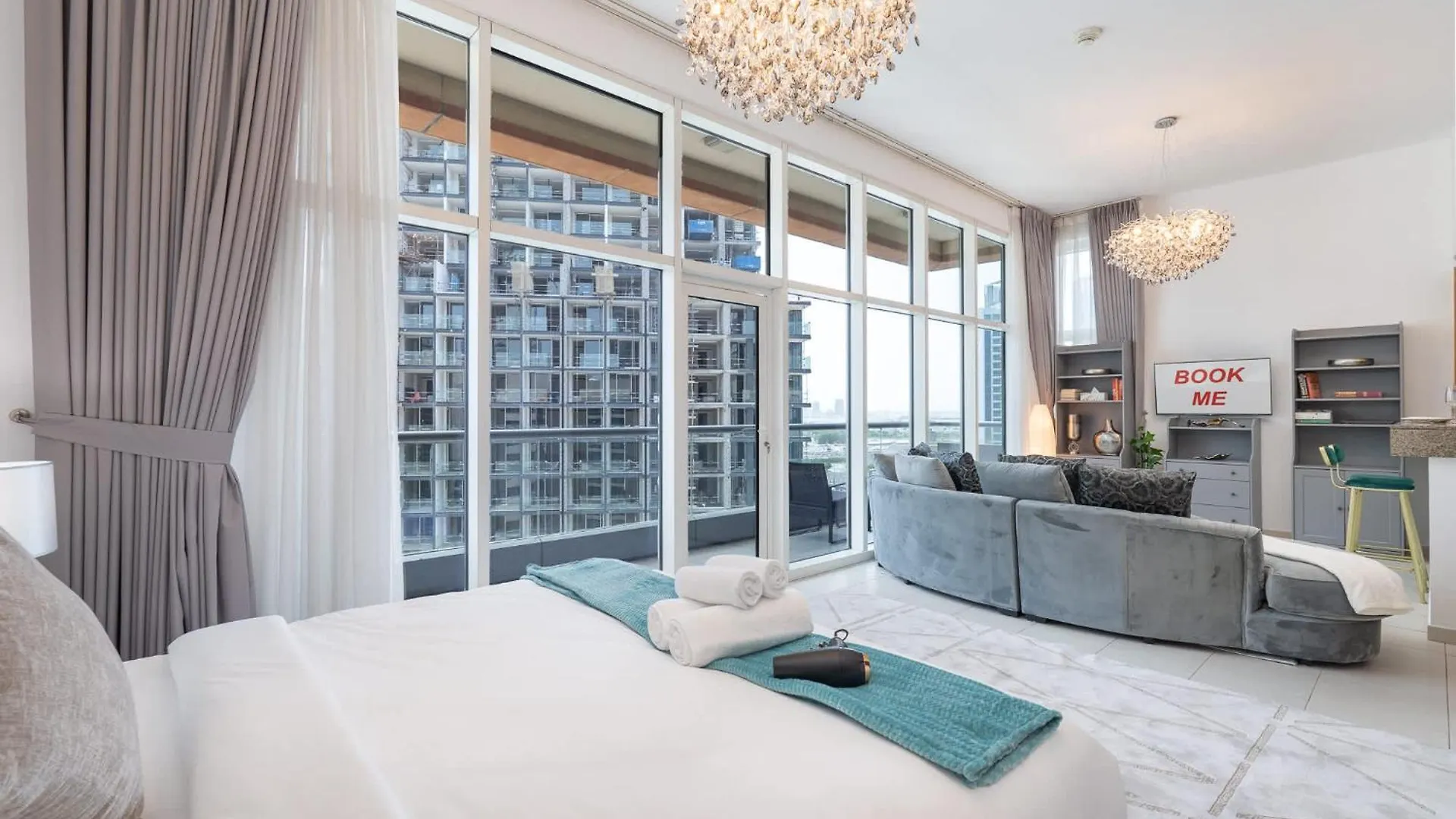 Dazzling Studio In Business Bay With Stunning Views Dubai 0*,  Emirados Árabes Unidos