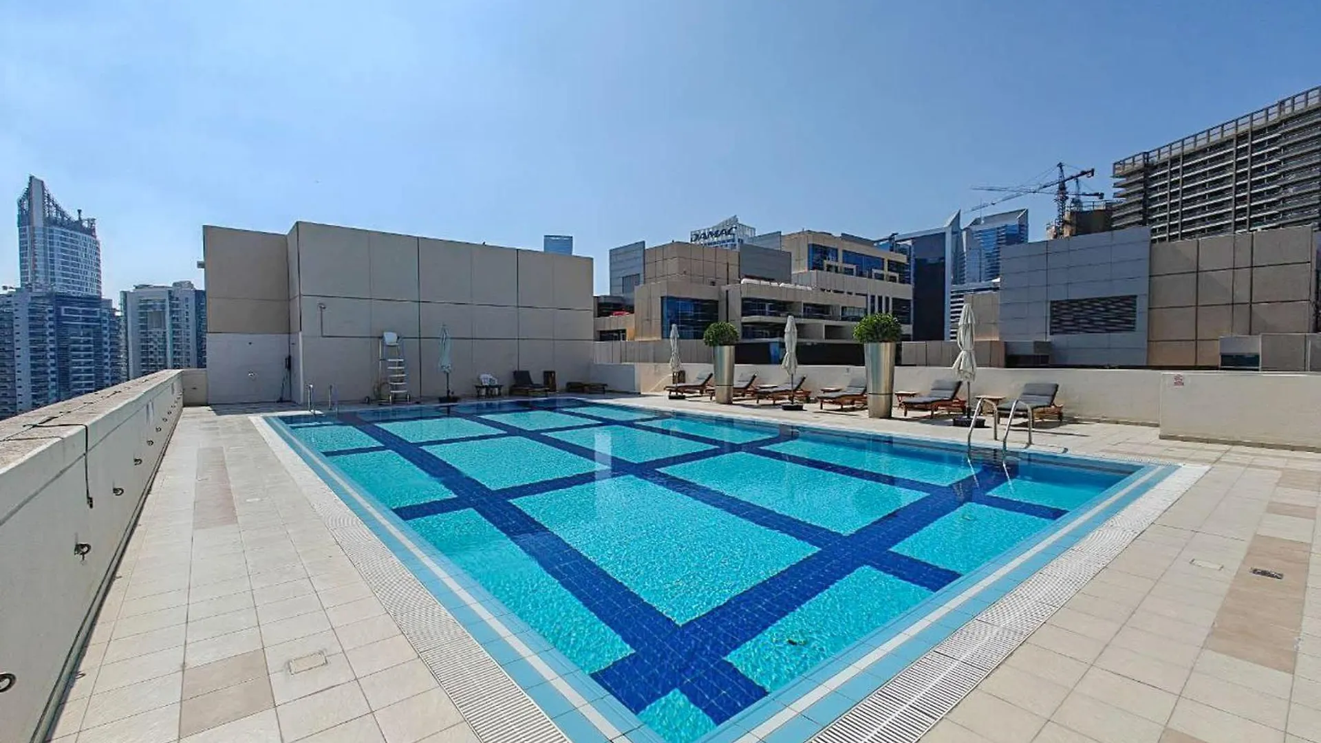 Dazzling Studio In Business Bay With Stunning Views Dubai Apartamento